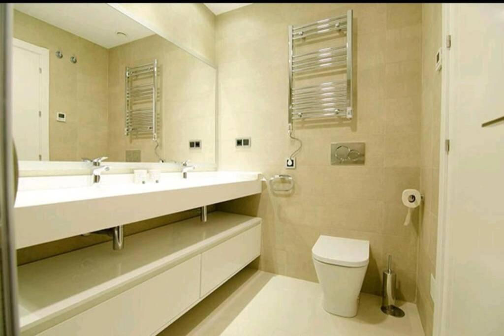 Апартаменти Sunset Drive Apartamento Exclusivo Бенідорм Екстер'єр фото
